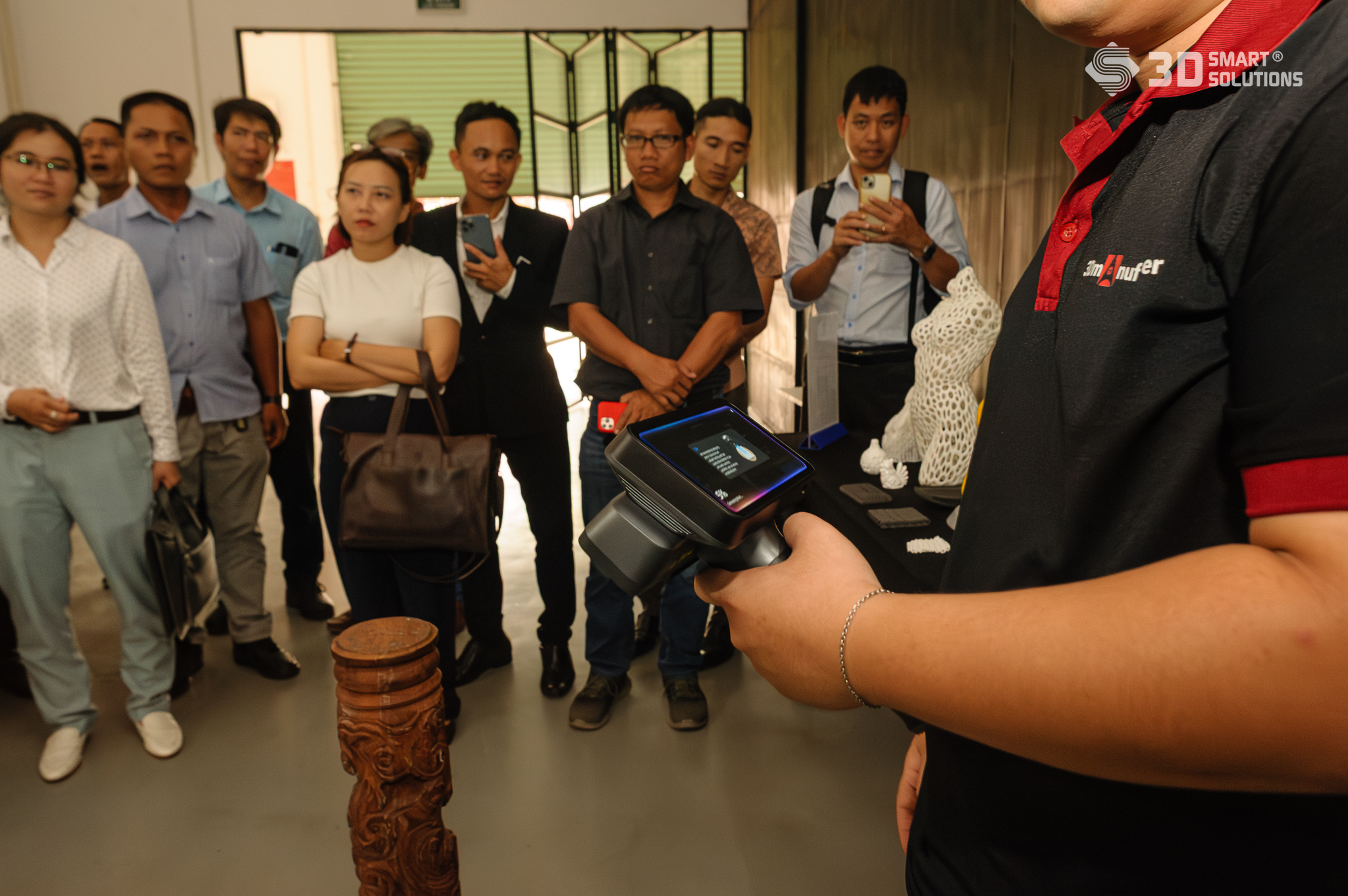 tham-quan-xuong-in-3D-2
